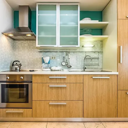 Apartman In With Sauna, 1 Bedrooms And Wifi